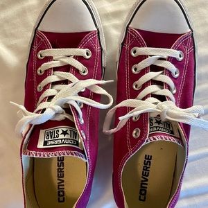 Chuck Taylor Low-Top Pink Sapphire Purple Converse